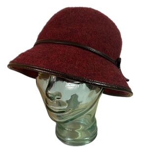 Vintage August Wool Felt Bucket Hat Cloche Burgundy Classic Sophisticated OS